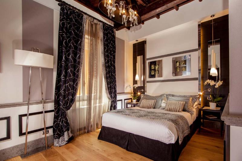 חדר דלוקס, The Inn At The Spanish Steps