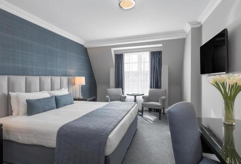 Quarto Deluxe, The Johnstown Estate
