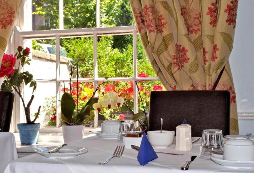 اتاق استاندارد یک نفره, Waterloo Lodge