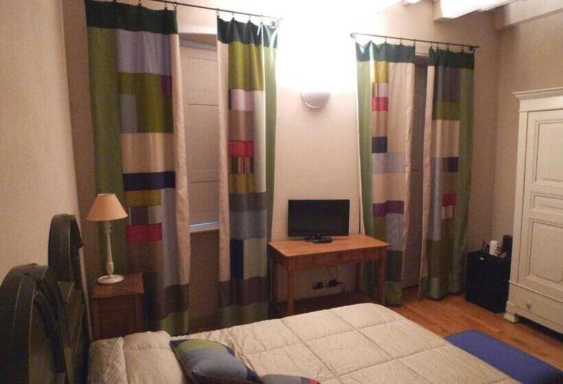 スタンダードルーム, B&b Al Dom