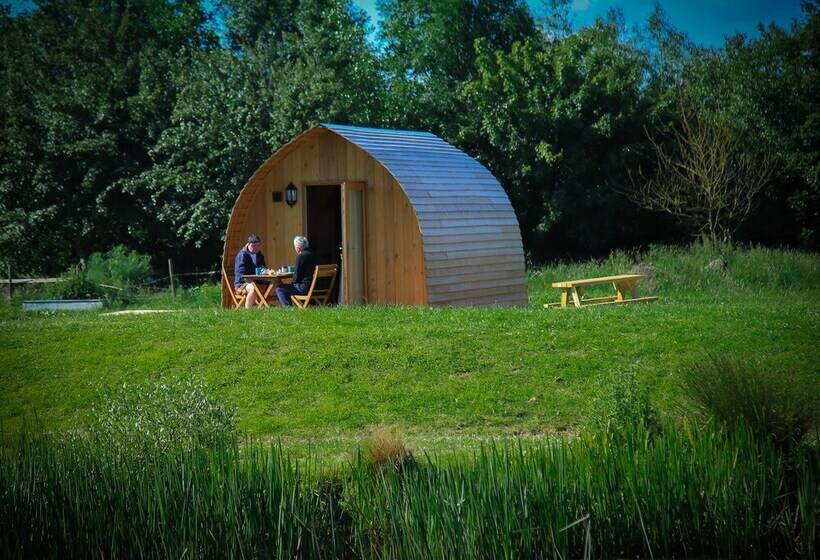 Номер Базовый Двуспальная Кровать, Wall Eden Farm