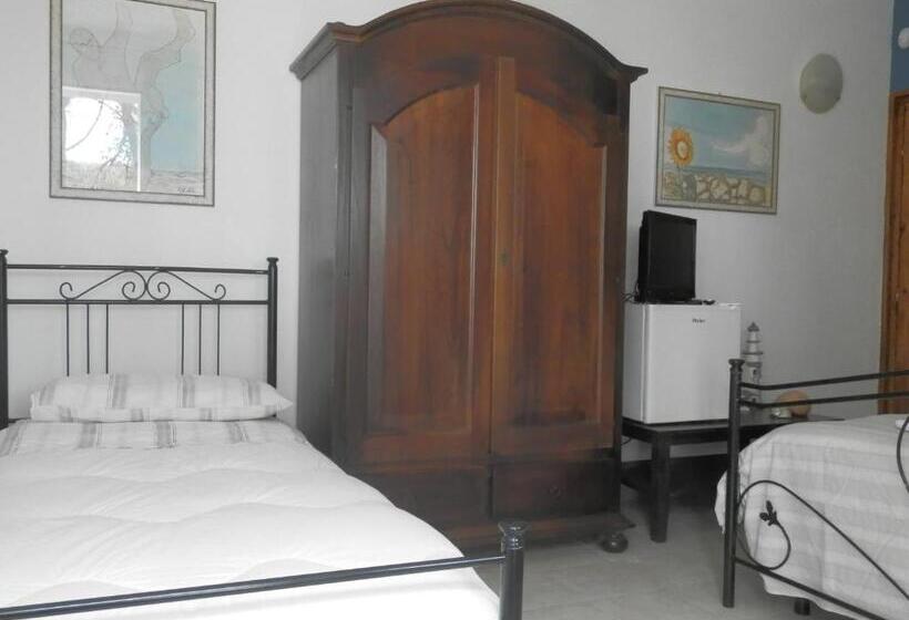 غرفة قياسية ثلاثية, Agriturismo Salento D'arare