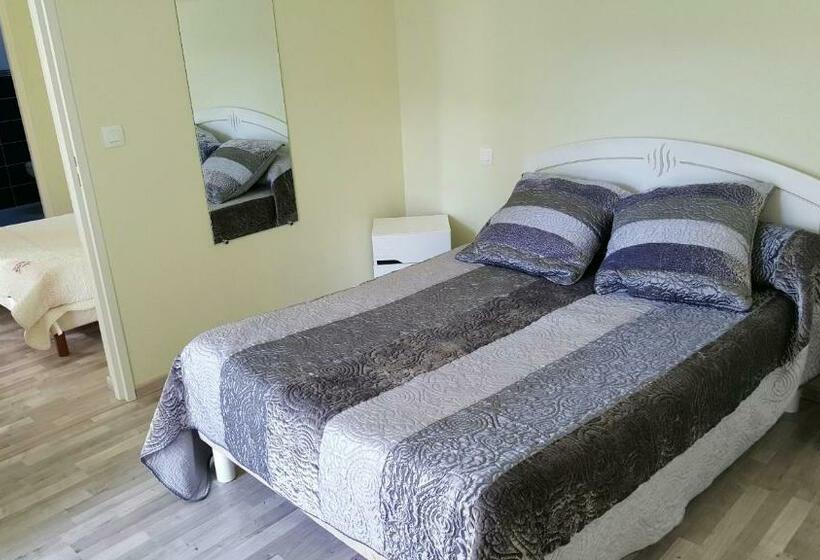 Family Suite, De La Gare