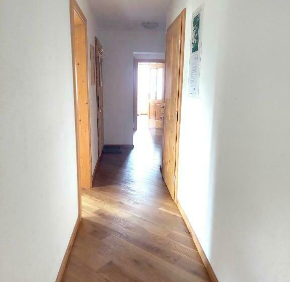Апартаменты 2 Спальни, Weslhof