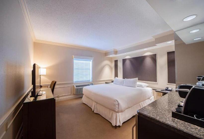Номер Deluxe Кровать Кинг, The Grand Resort