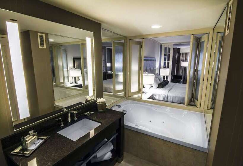 キングサイドベッドのスタンダードワンルーム, Hilton Niagara Falls/fallsview Hotel & Suites