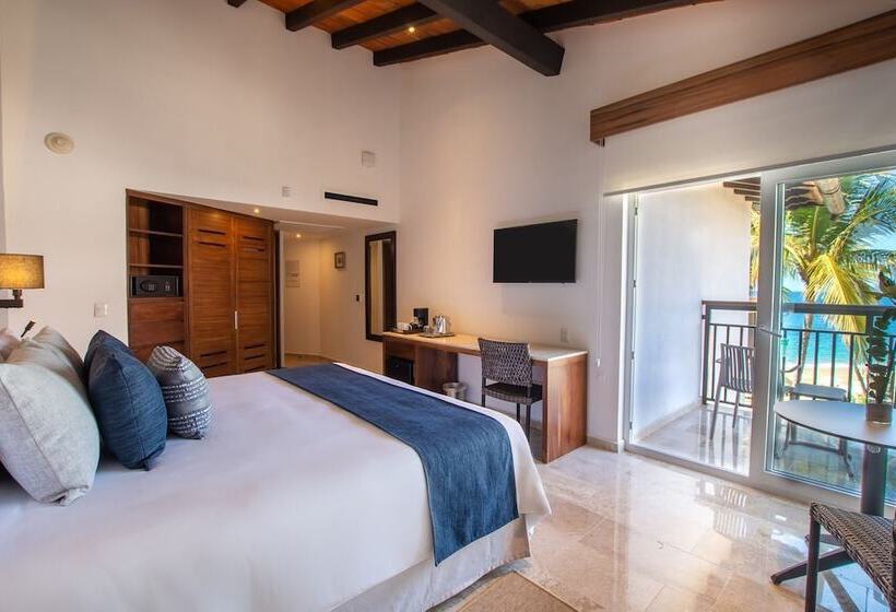 اتاق لوکس با تخت بزرگ, Buenaventura Grand Hotel & Great Moments   All Inclusive
