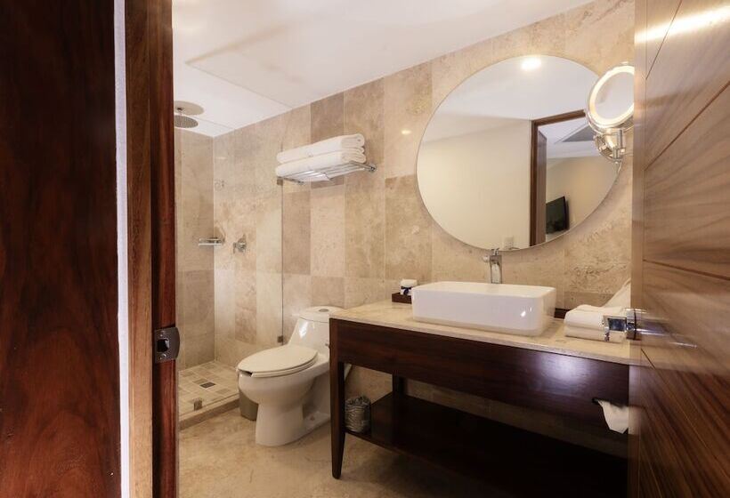 اتاق لوکس با چشم‌انداز دریا, Buenaventura Grand Hotel & Great Moments   All Inclusive