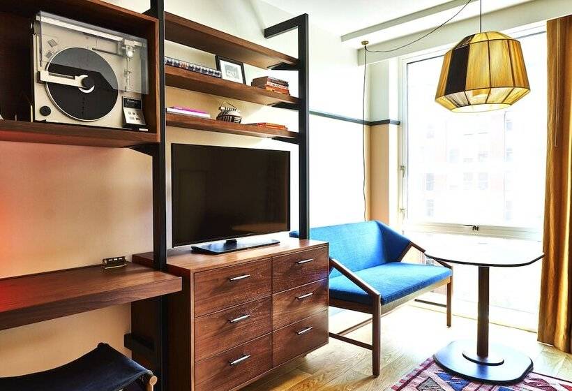 کابین, Eaton Dc