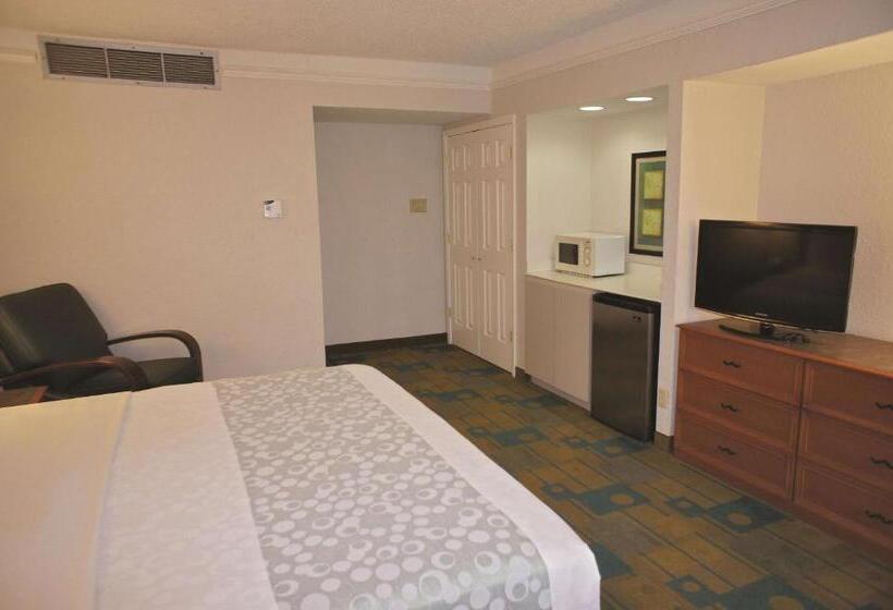 סוויטה דלוקס, La Quinta Inn By Wyndham Pensacola