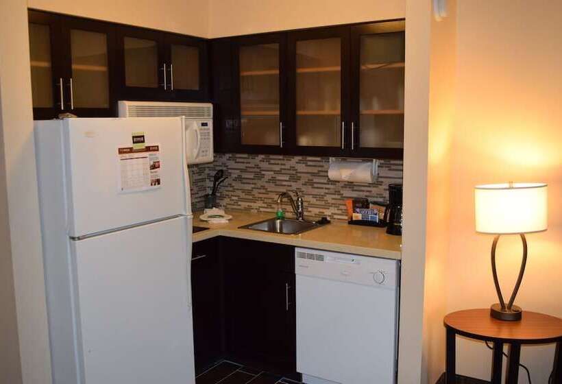 Номер Стандарт, Staybridge Suites Myrtle Beach Fantasy Harbour, An Ihg