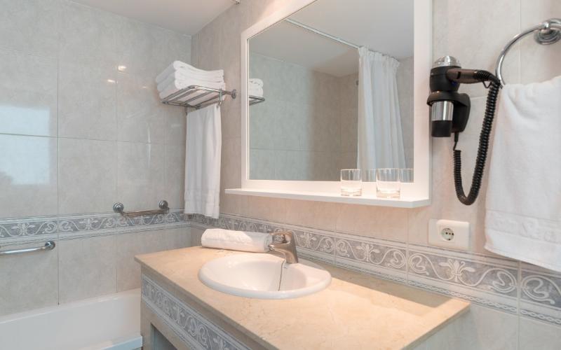 Вилла 3 Спальни, South Seas Resort