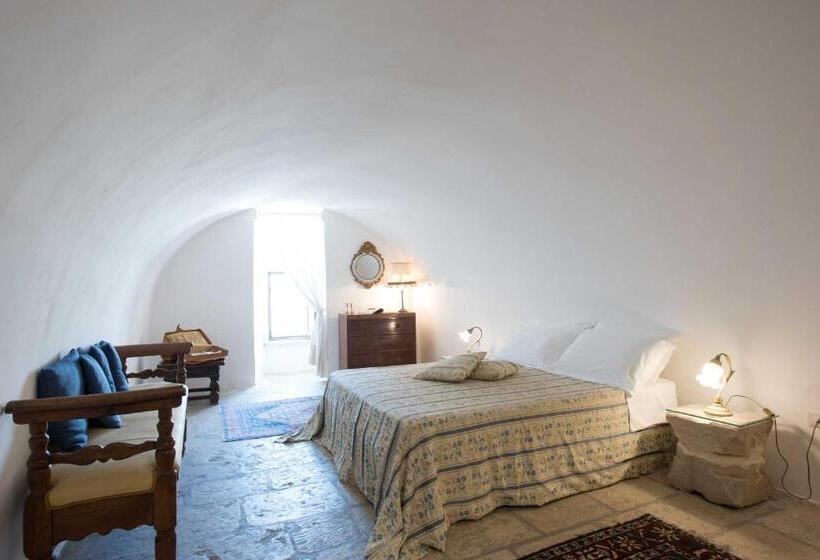 Полулюкс, Castello Di Casamassella