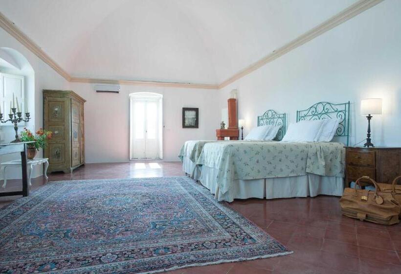 Люкс Superior 2 Спальни, Castello Di Casamassella