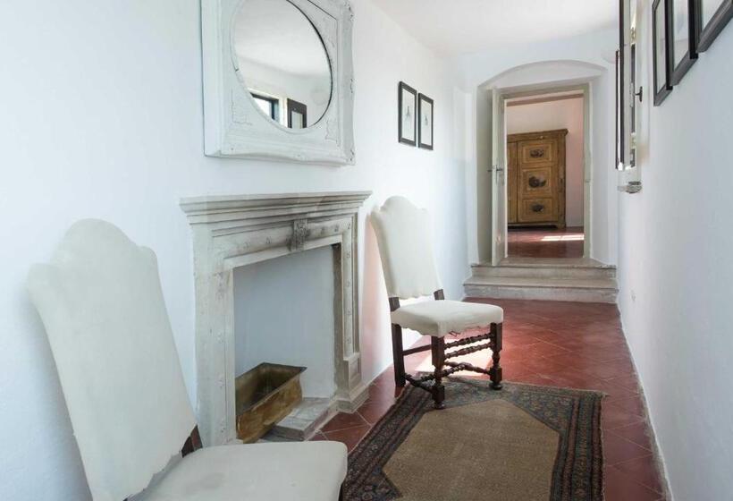 Люкс Superior 2 Спальни, Castello Di Casamassella
