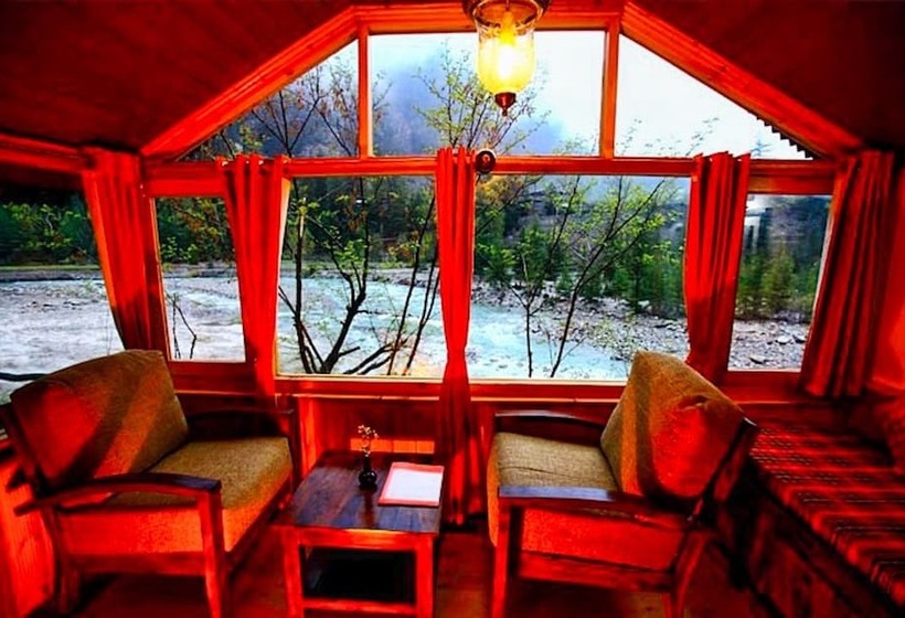 오두막, Banjara Camp And Retreat Sangla