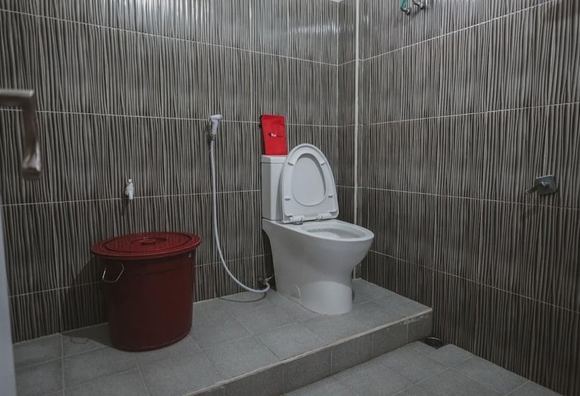 Семейный Номер, Reddoorz Syariah @ Jalan Dieng