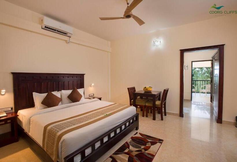 带阳台的豪华间, Coorg Cliffs Resorts