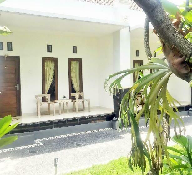 스탠다드 스튜디오, Lagriya Guest House