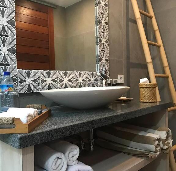 Люкс Повышенной Комфортности, The Club Villas Lombok