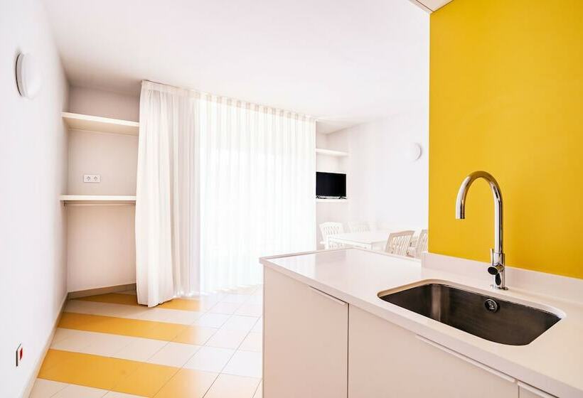 Perhehuoneisto, Apartamentos Sunway Amapola