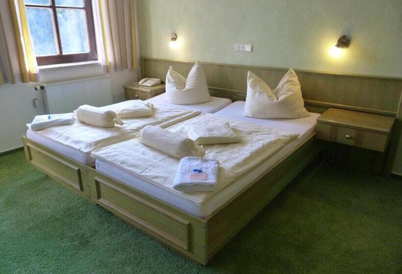 Полулюкс, Flair Waldhotel Mellestollen