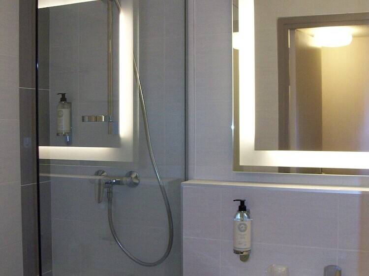Номер Комфорт, Best Western Auray Le Loch
