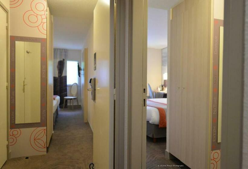 Семейный Номер, Best Western Auray Le Loch