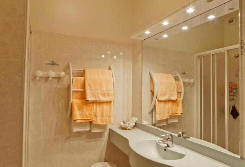 Номер Стандарт Индивидуальный, Logis Hôtel De France