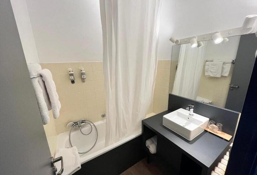 Suite, Restaurant La Buffe