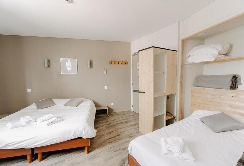 Номер Стандарт Трехместный, Auberge De La Paillère