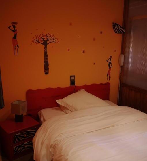 اتاق استاندارد یک نفره, Auberge de l'Escargot d'Or