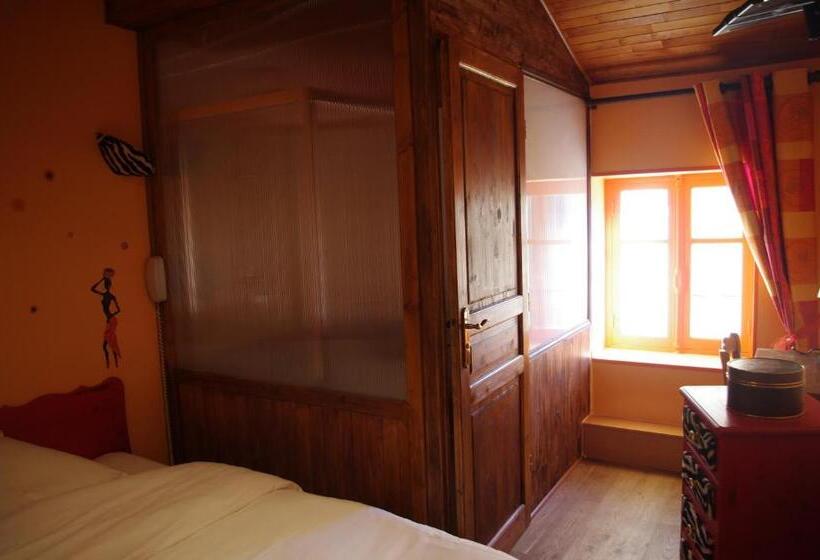 اتاق استاندارد یک نفره, Auberge de l'Escargot d'Or