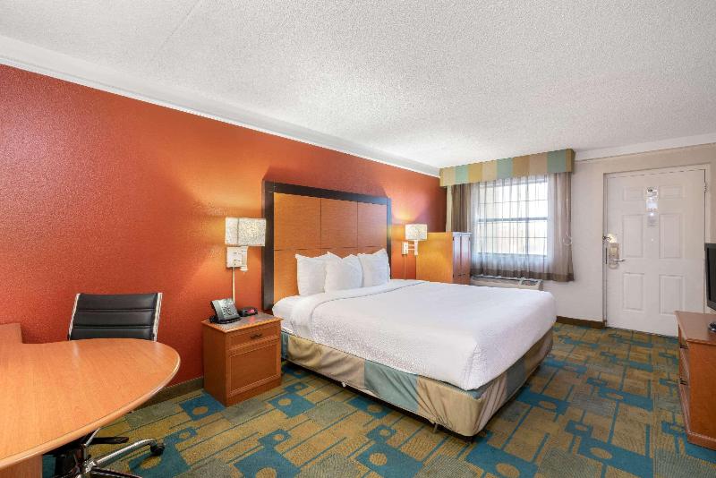 Стандартный Номер Кровать Кинг, Quality Inn Russellville I40
