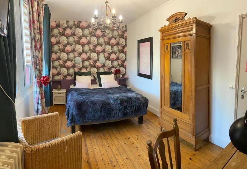 Номер Стандарт, Logis Hotel Bellevue Restaurant La Pomme D Or