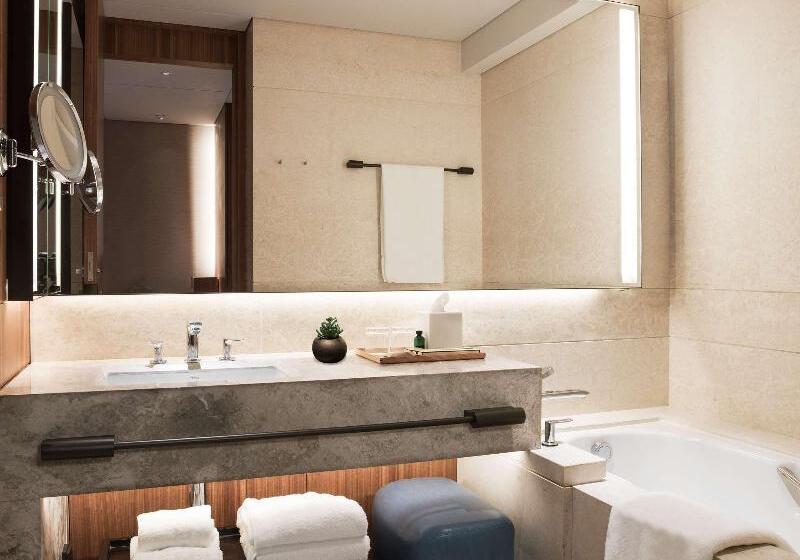 Полулюкс, Blue Tree Premium Florianopolis