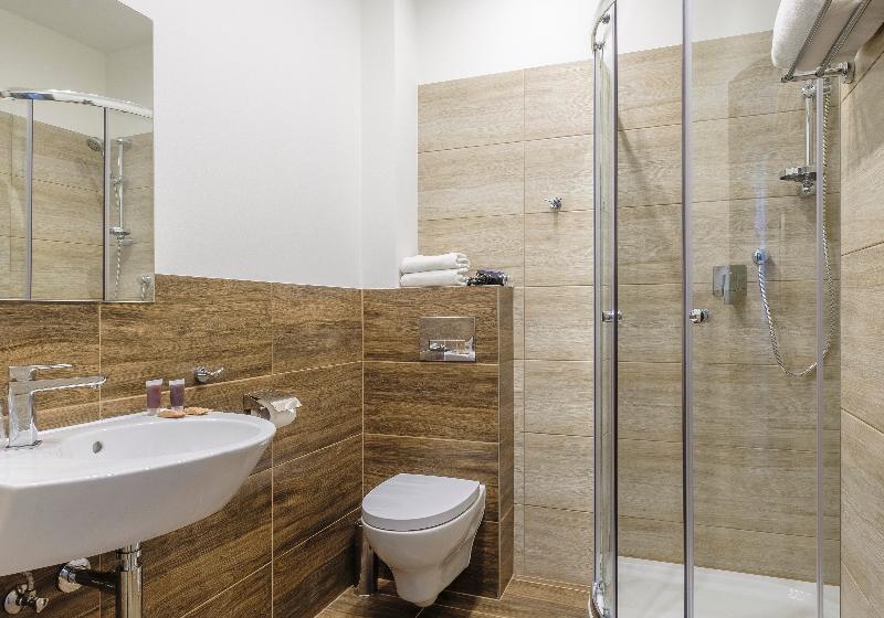 اتاق استاندارد, Reytan