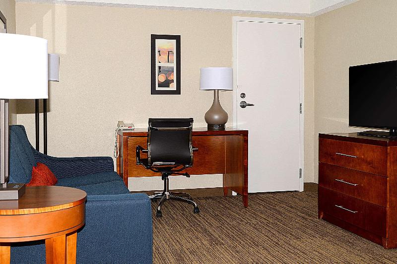 اتاق استاندارد یک نفره, Reytan