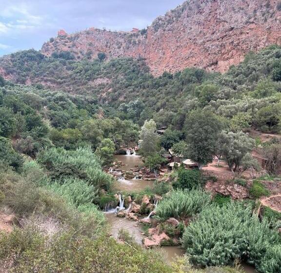 Номер Стандарт, Ighbola Ouzoud