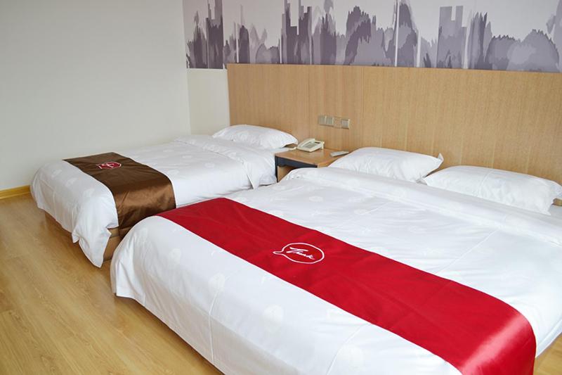Семейный Номер, Thank Inn Chain Hotel Zhangjiakou Zhangbei County Tianbao New City