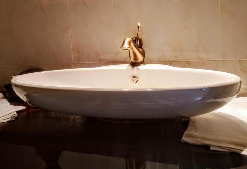 اتاق کلاسیک, Castello San Giuseppe   Historical Bed And Breakfast