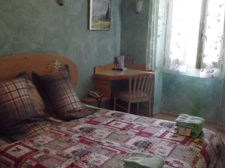 Номер Стандарт, Hôtel Muret