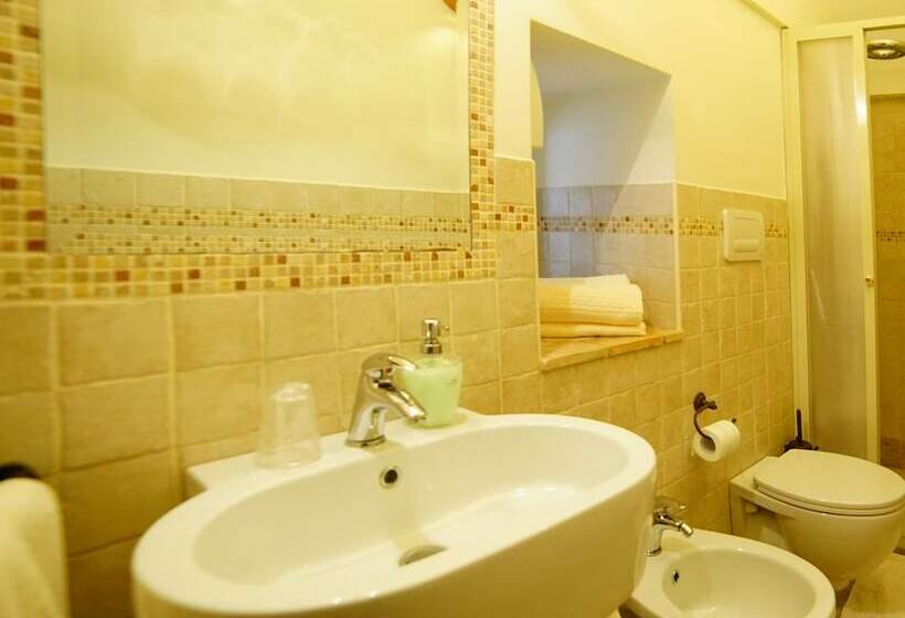 اتاق سوپریور, B&b Del Castelvecchio