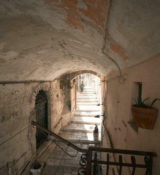 اتاق استاندارد با بالکن, B&b Del Castelvecchio