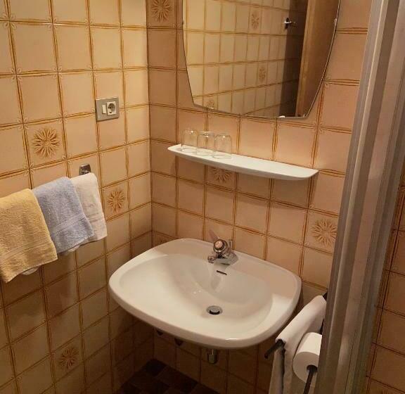 Номер Стандарт, Gasthof Albergo Ressmair