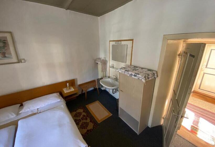 Номер Стандарт Совместная Ванная, Gasthof Albergo Ressmair
