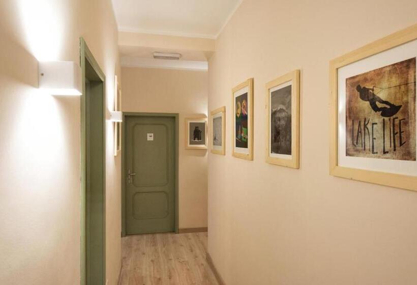 خانه 4 خوابه, Snowake House
