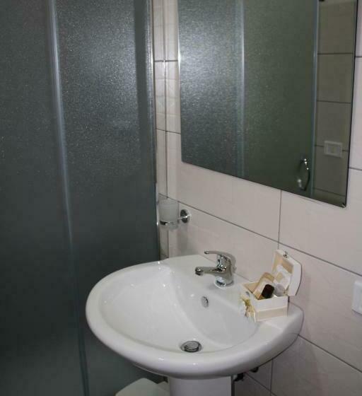اتاق استاندارد, B&b Borgo Pileri