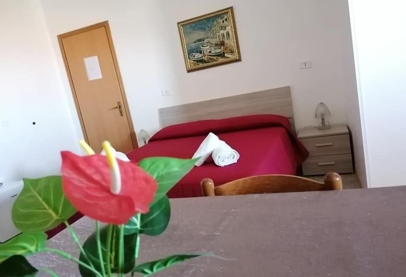 اتاق استاندارد چهار تخته, B&b Borgo Pileri