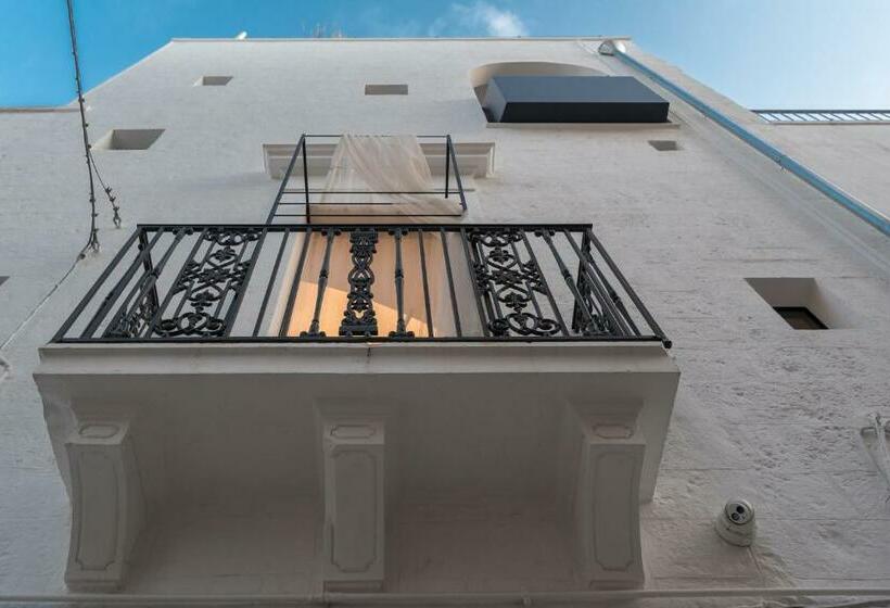 سوییت جونیور با بالکن, Palazzo Biancofiore, Suites   Rooftop   Spa